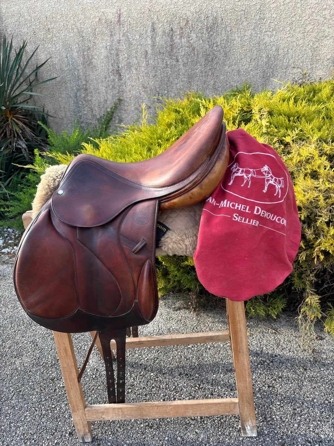 Selle Devoucoux Chiberta 17’, média 7