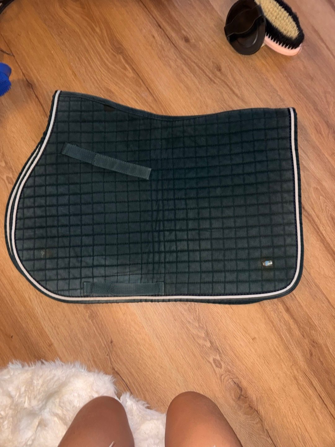 Tapis de selle vert, média 2