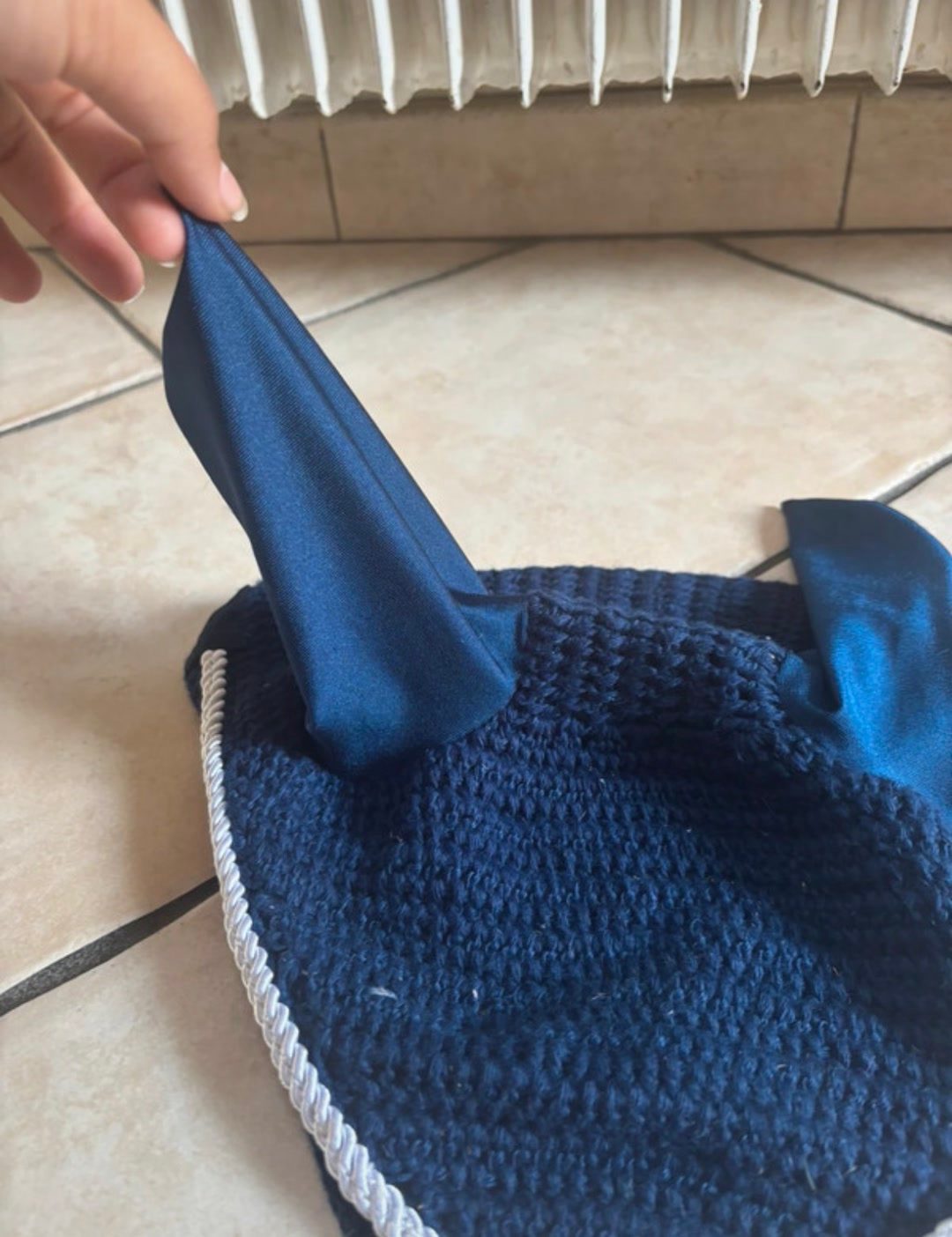 Lot : tapis, guêtres, bonnet, média 6
