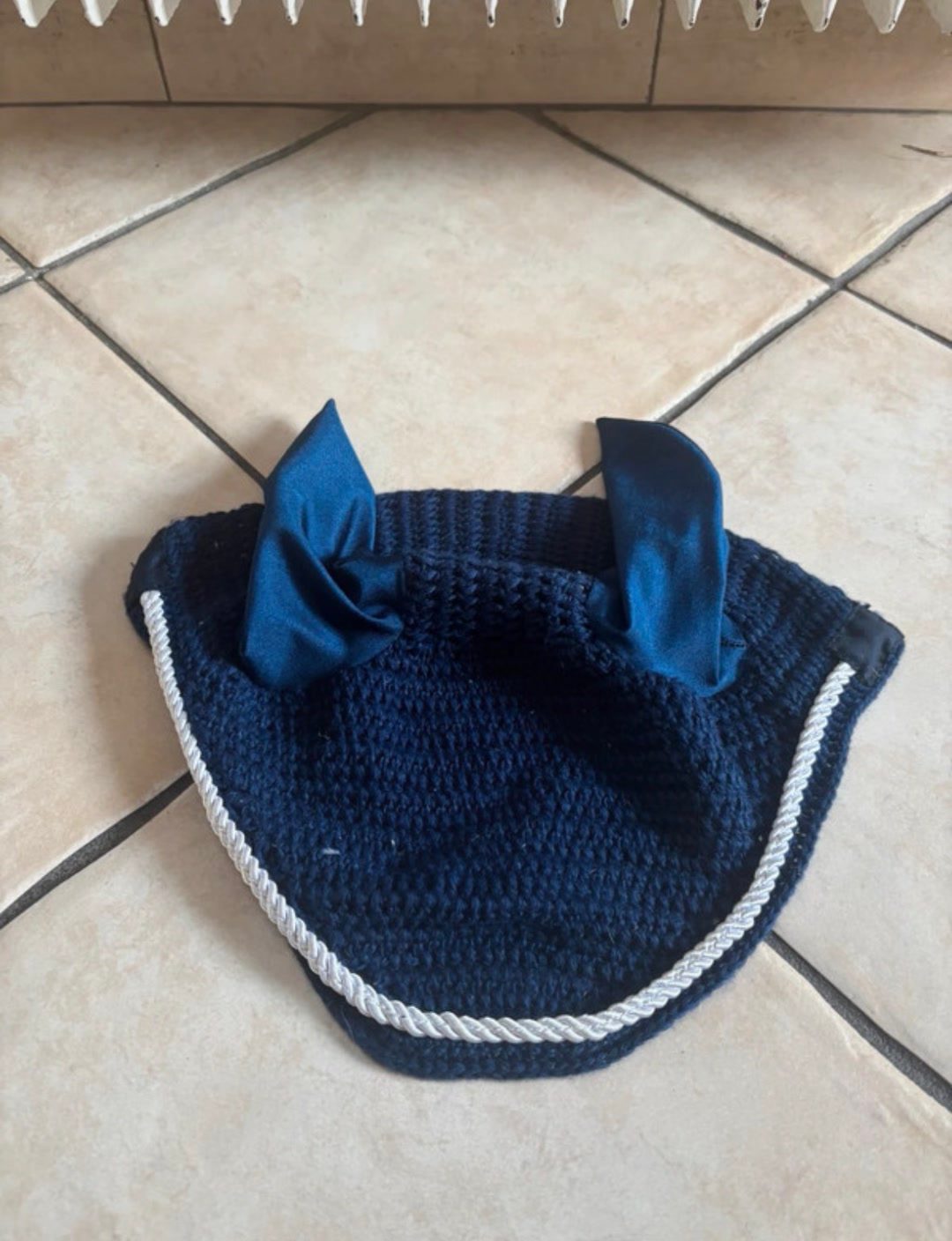 Lot : tapis, guêtres, bonnet, média 5