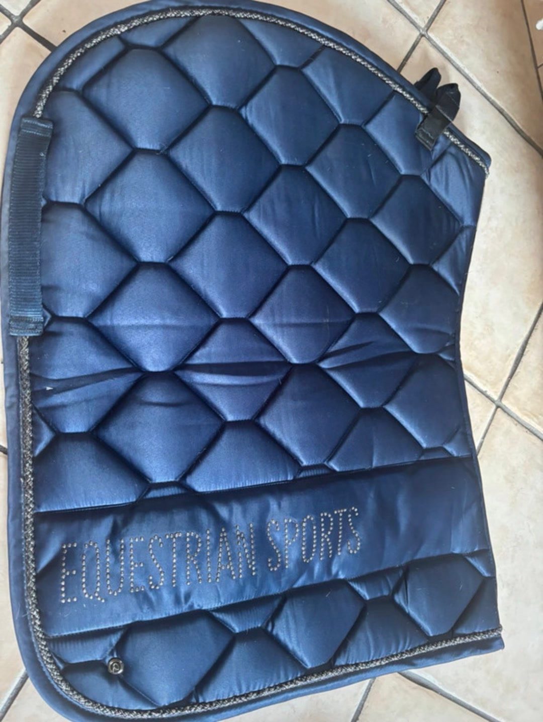 Lot : tapis, guêtres, bonnet, média 2