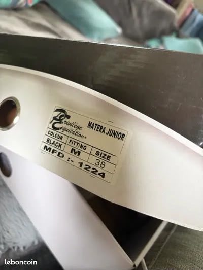 A vendre botte ado équitation, média 4