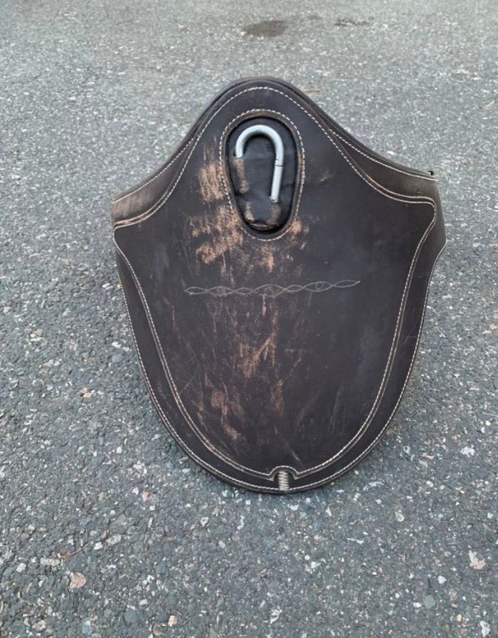 Sangle bavette FOUGANZA 900 cuir marron, média 2