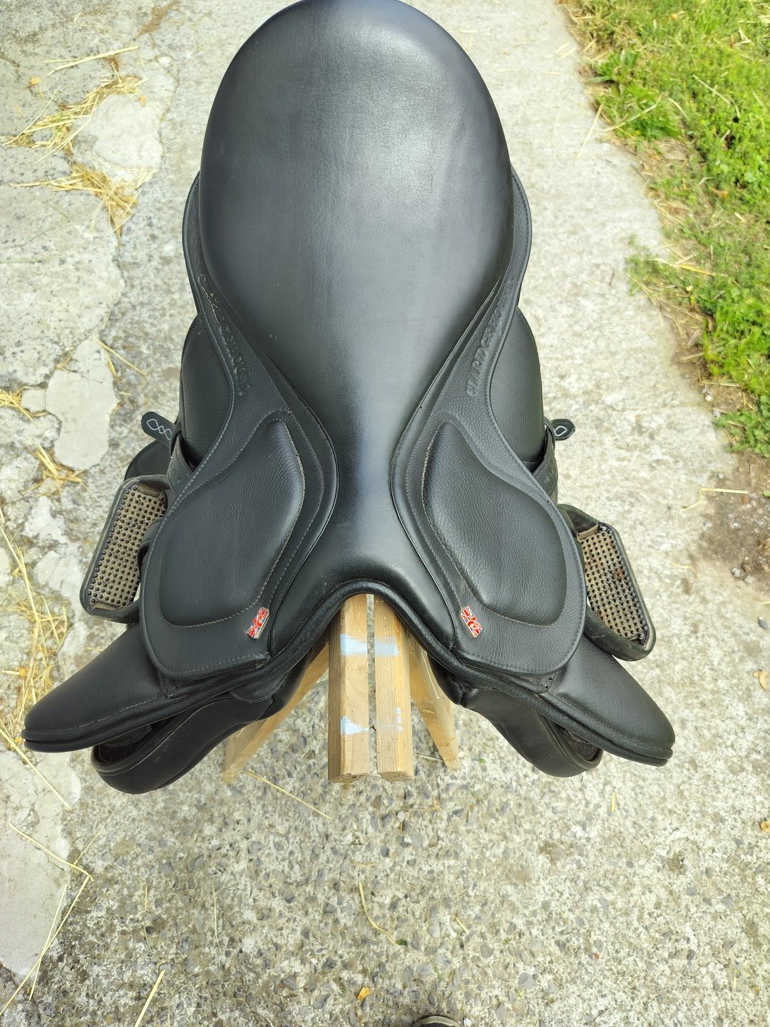 Selle à vendre, média 2