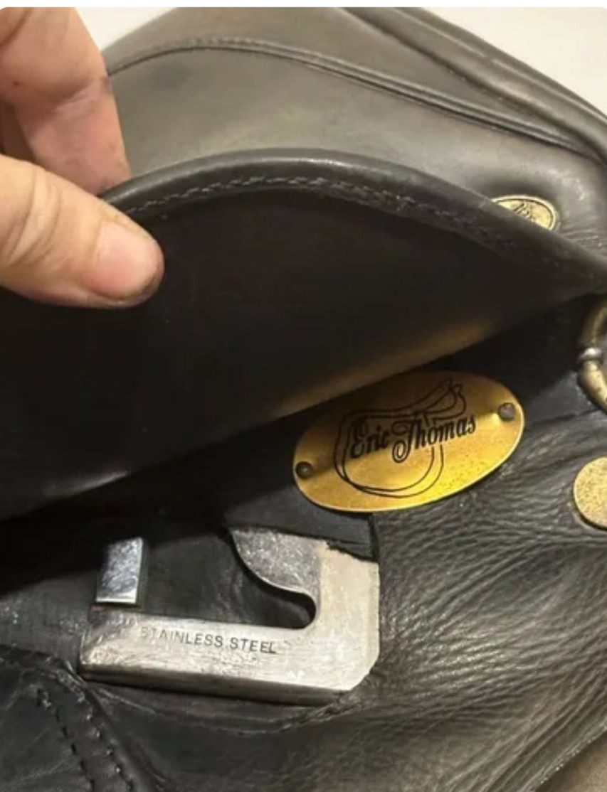 Selle dressage Eric Thomas, média 3