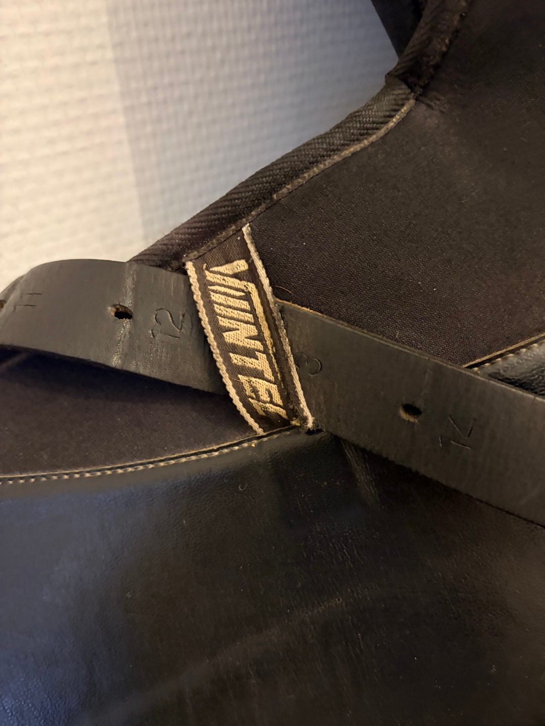 Selle Wintec Dressage 17 pouce, média 4